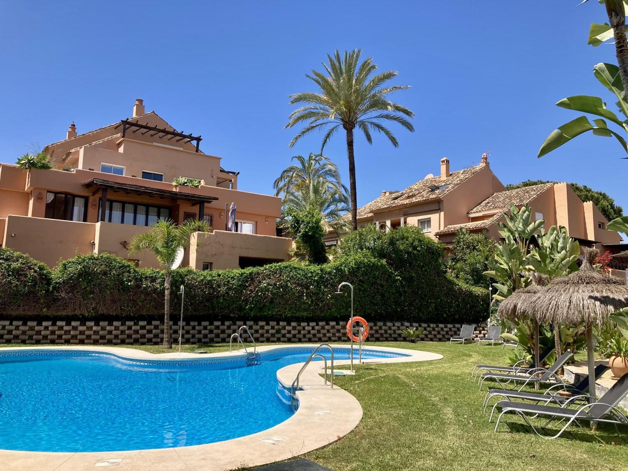 Las Lomas - Pool, Terrace & View Марбелья Экстерьер фото